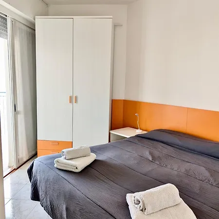 Bianco E Nero 91 Appartamento *